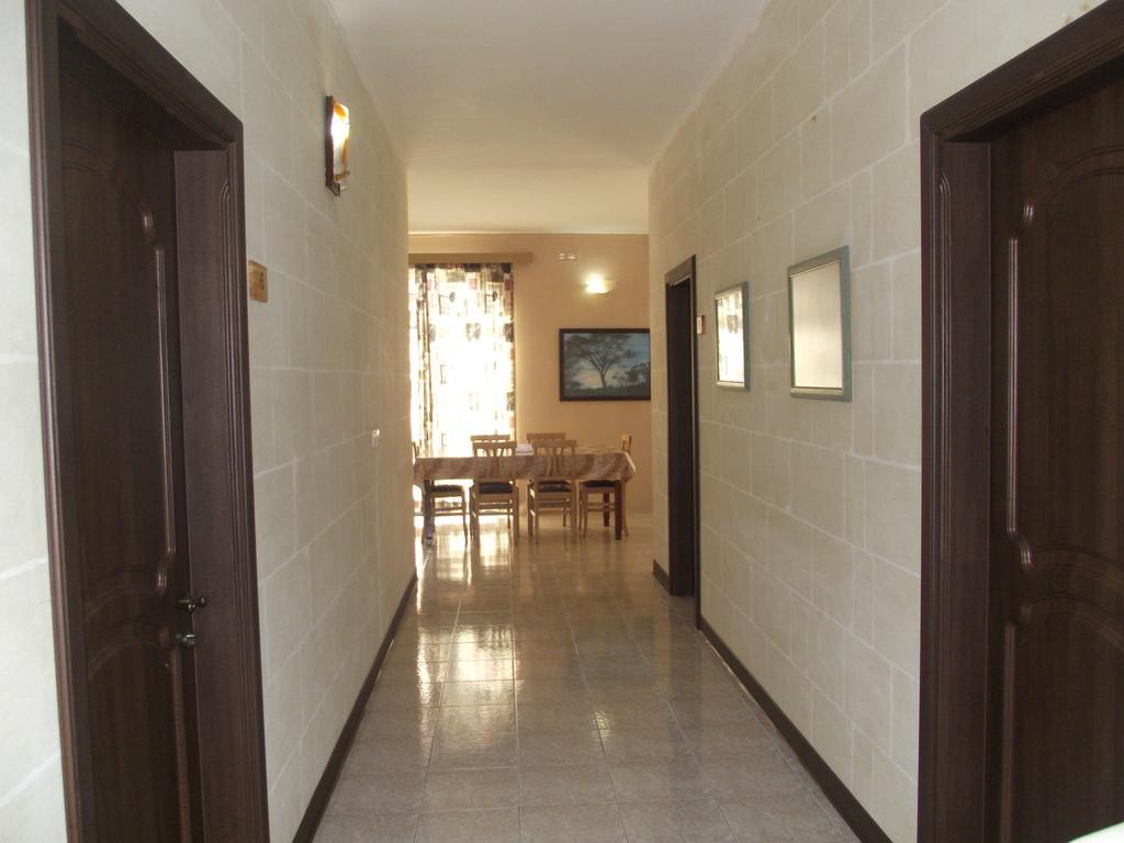 Sunset Seaview Accommodation Marsalforn Exterior photo