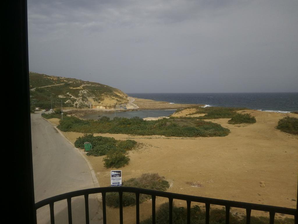 Sunset Seaview Accommodation Marsalforn Exterior photo