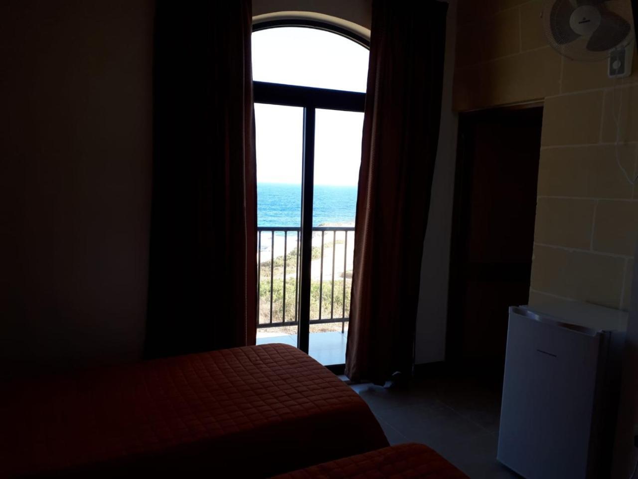 Sunset Seaview Accommodation Marsalforn Exterior photo